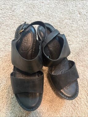 Born Black Leather Wide-Strap Slingback Sandals